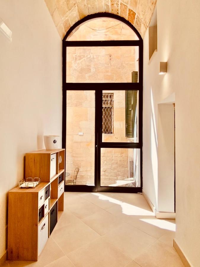 Casa Nathalie - Au Coeur Du Baroque Apartment Lecce Luaran gambar